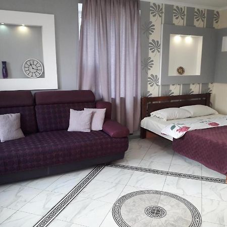 ניקולייב Apartment On 8 Marta מראה חיצוני תמונה